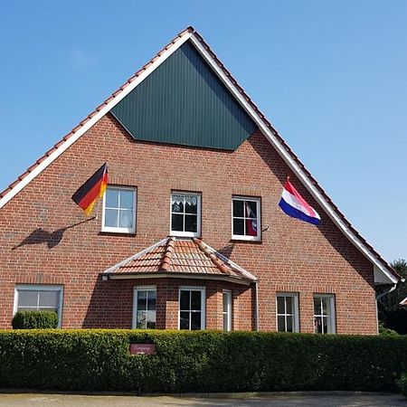 Ferienbauernhof De Slaaphoeve Emlichheim Exterior foto
