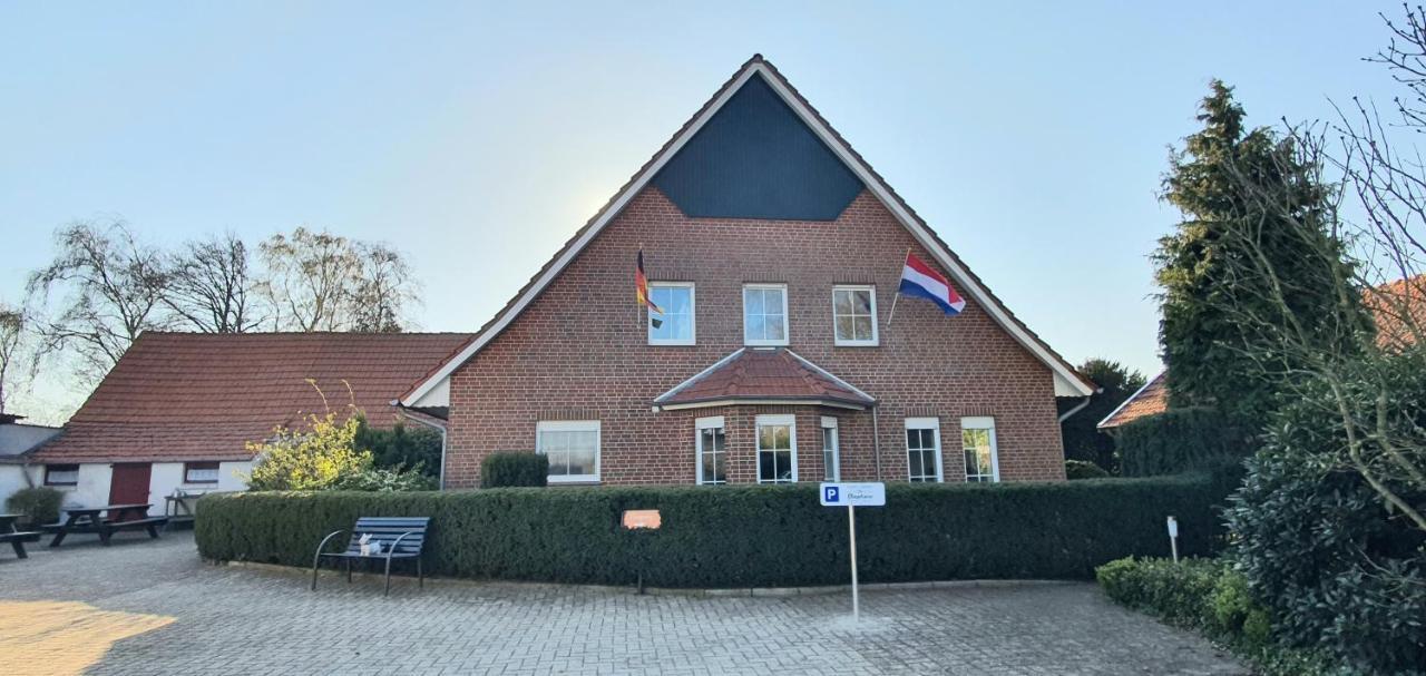 Ferienbauernhof De Slaaphoeve Emlichheim Exterior foto